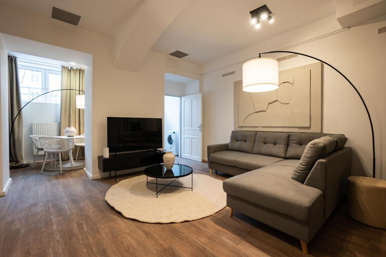 Stylish Apartment With Dedicated Working Space And Super King-Size Bed Located Between City Centre And Donau River Viyana Dış mekan fotoğraf