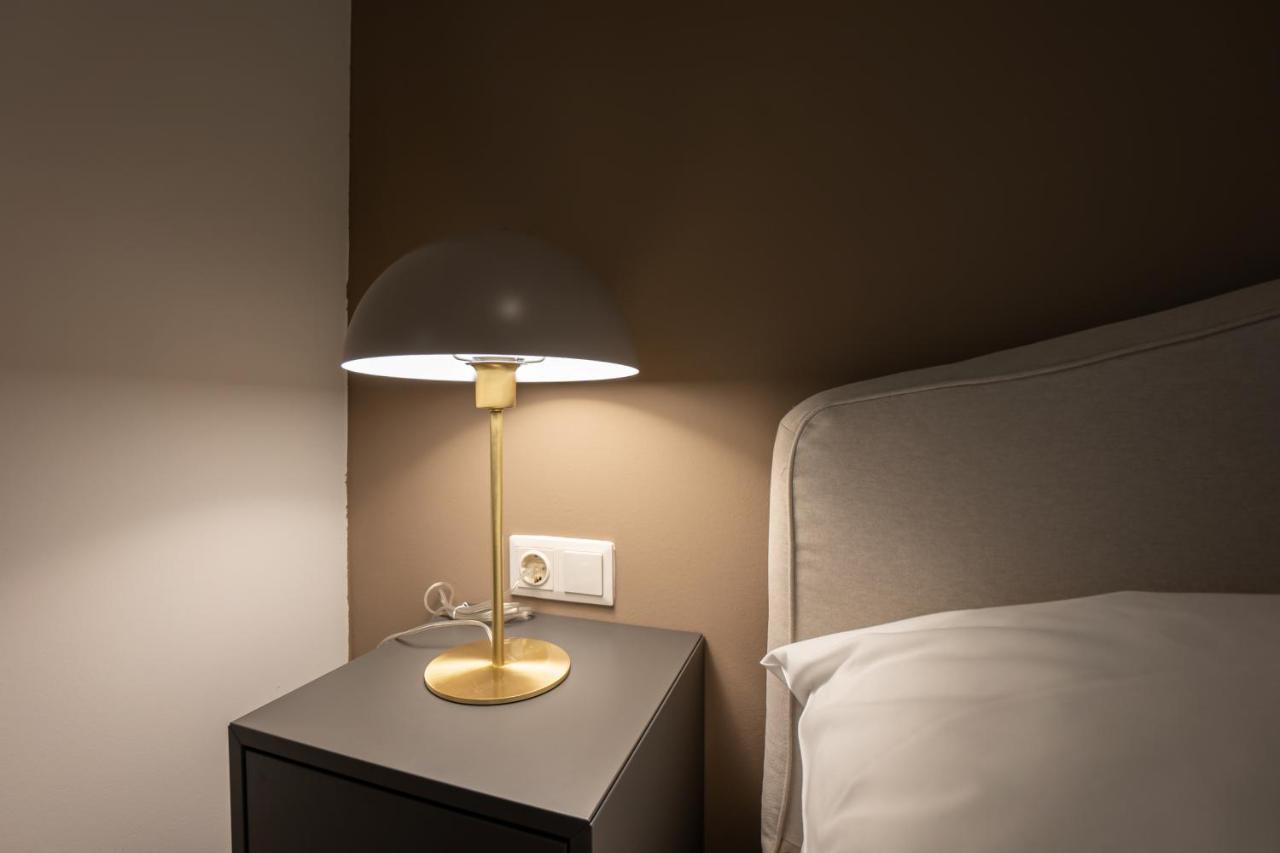 Stylish Apartment With Dedicated Working Space And Super King-Size Bed Located Between City Centre And Donau River Viyana Dış mekan fotoğraf