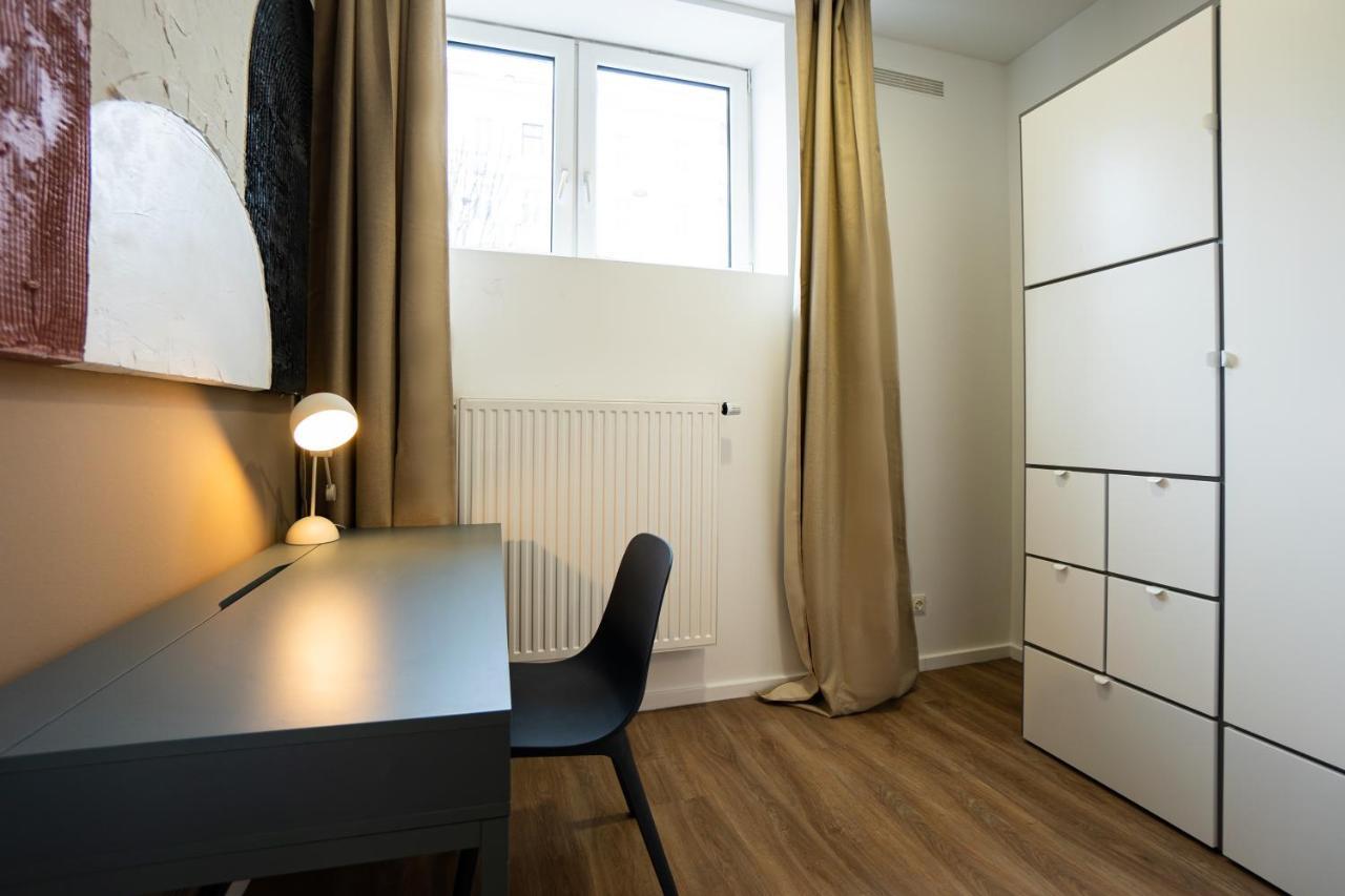 Stylish Apartment With Dedicated Working Space And Super King-Size Bed Located Between City Centre And Donau River Viyana Dış mekan fotoğraf