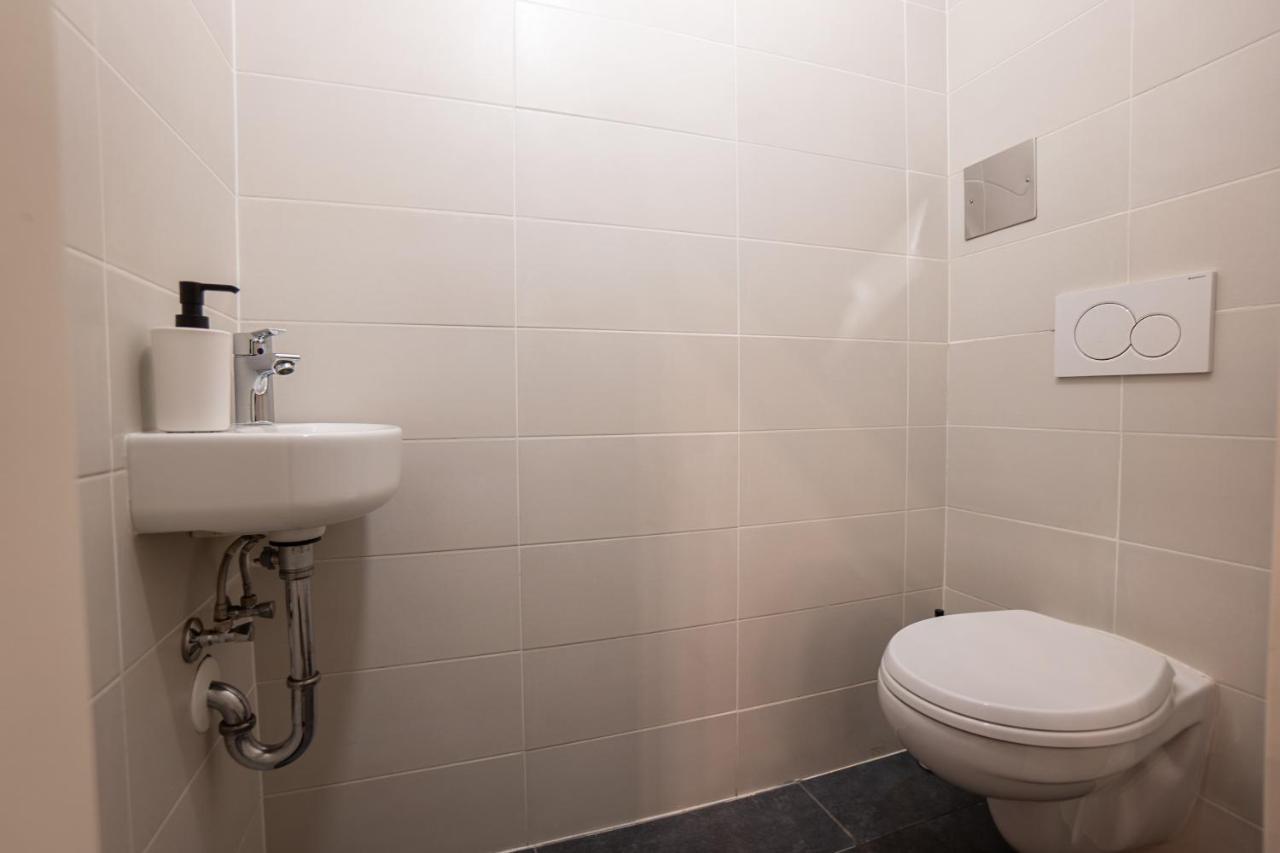 Stylish Apartment With Dedicated Working Space And Super King-Size Bed Located Between City Centre And Donau River Viyana Dış mekan fotoğraf