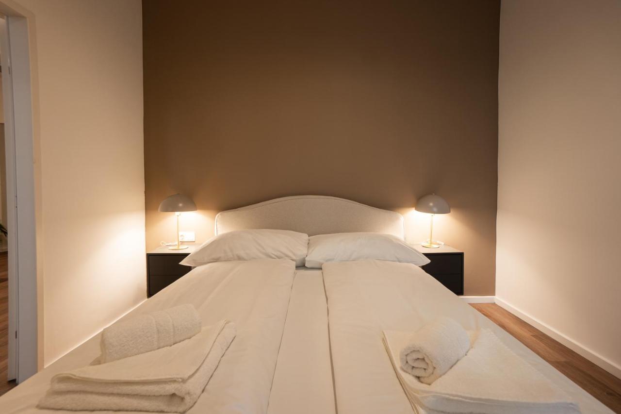 Stylish Apartment With Dedicated Working Space And Super King-Size Bed Located Between City Centre And Donau River Viyana Dış mekan fotoğraf